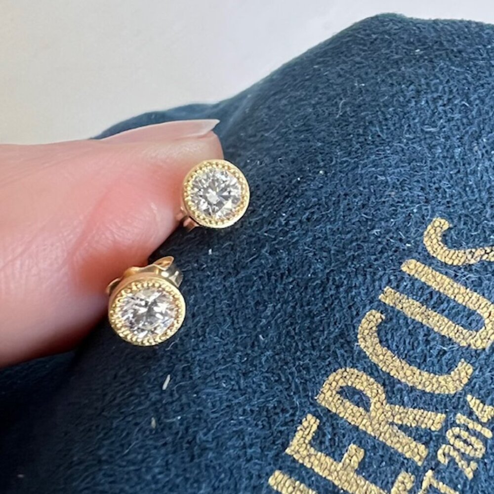 Canadian mined diamond stud earrings .50cttw F color, VS1 clarity 18k